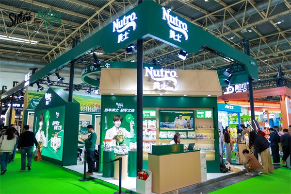 玛氏宠物营养携美士与希宝亮相京宠展